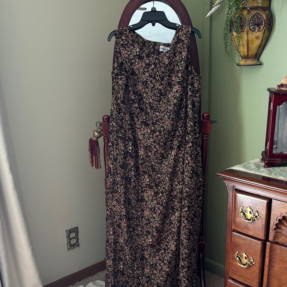 Danny & Nicole Black and Pink Floral Maxi Dress